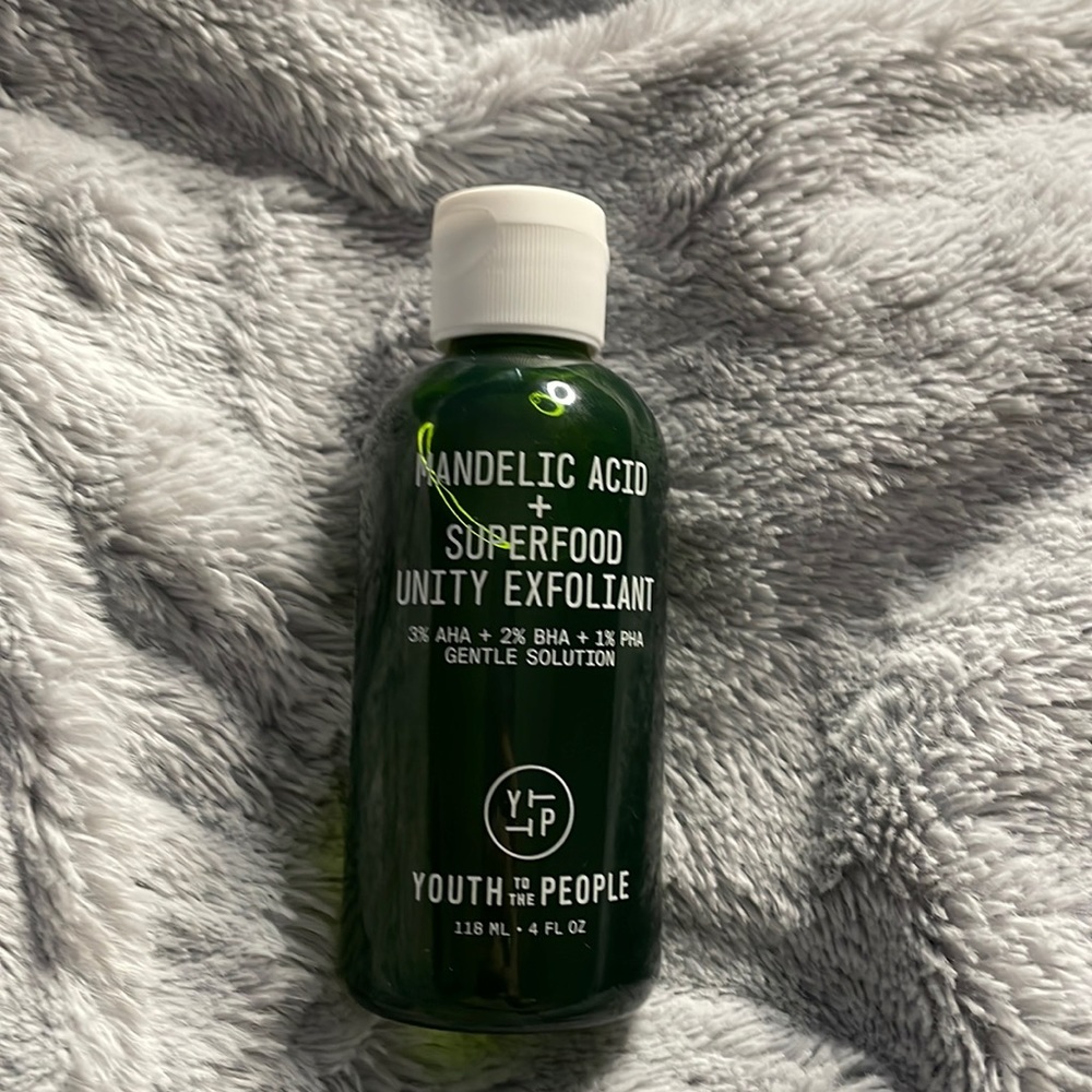 New never used Youth To The People Mandelic Acid + Superfood Unity Exfoliant